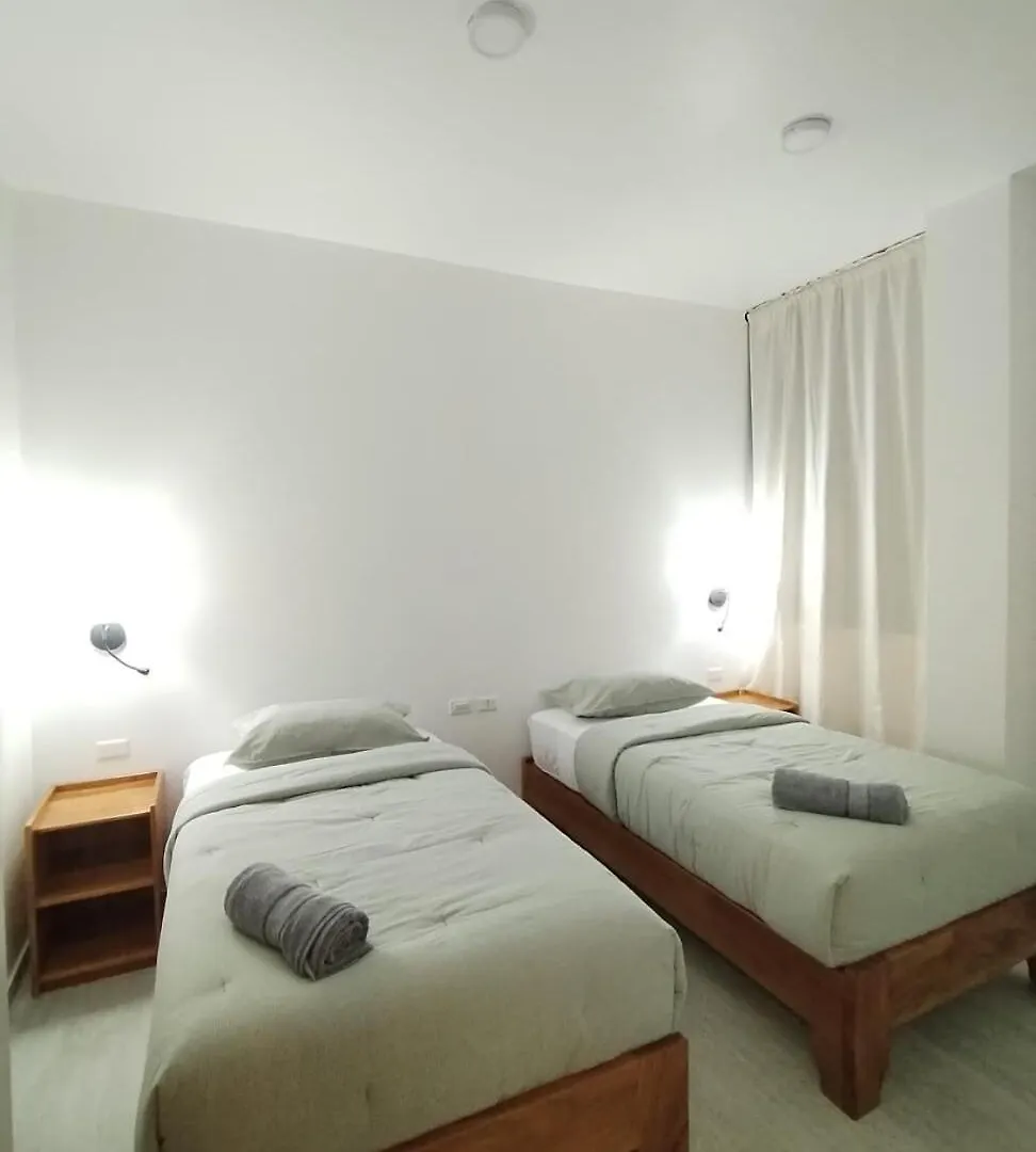 Modern Stay In Galapagos Puerto Ayora  Puerto Ayora (Galapagos Islands)