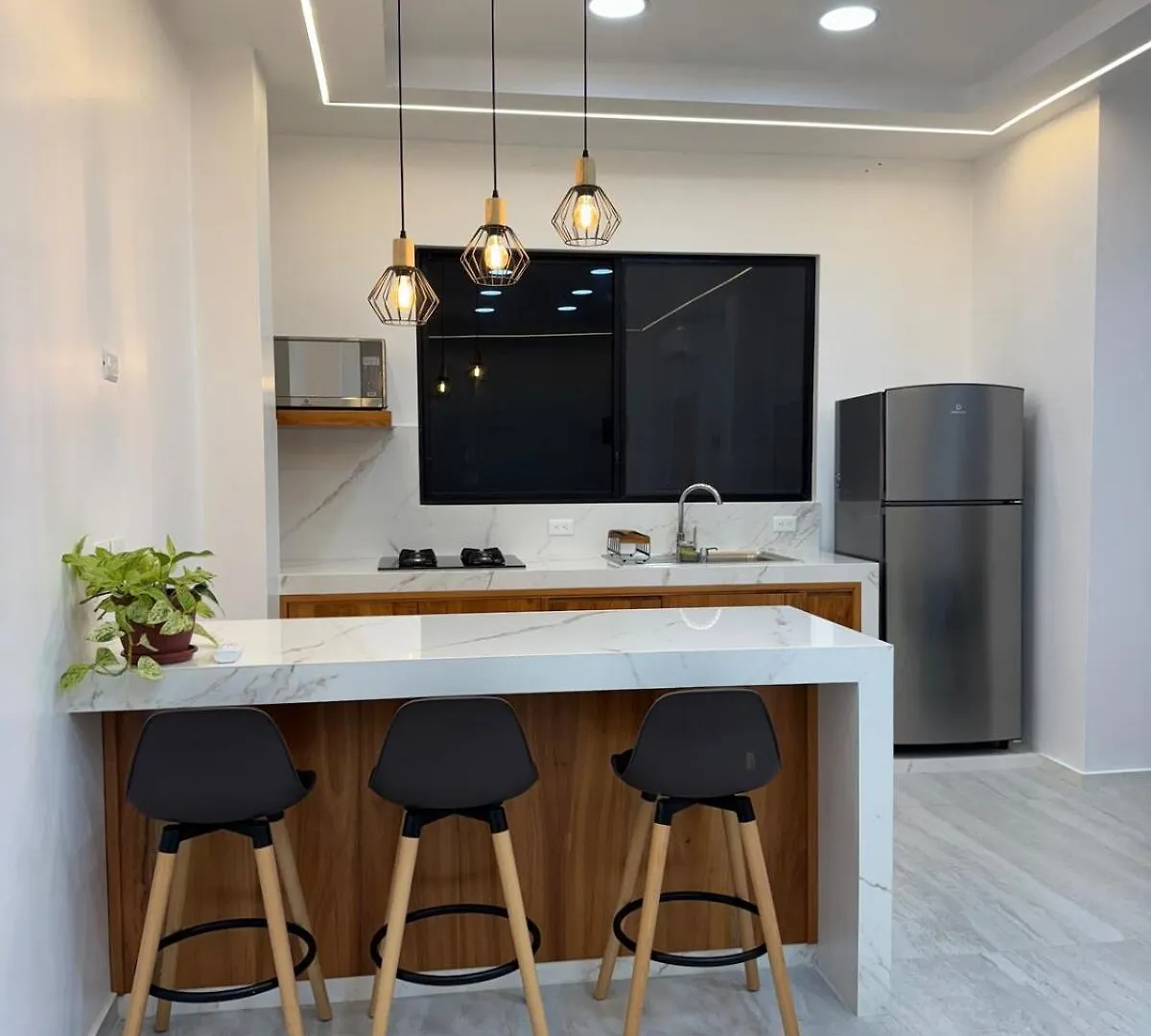 Modern Stay In Galapagos Puerto Ayora